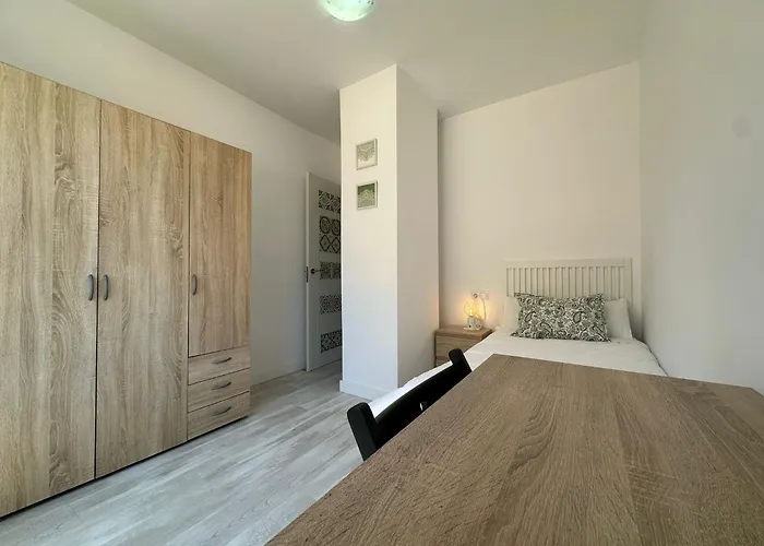 Апартаменты Centro Con Piscina Торремолинос